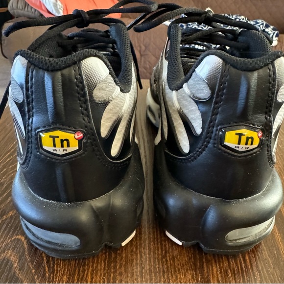 Nike Air Vapor - Picture 6 of 6